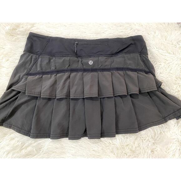 Lululemon Black Pace Setter Skirt/Skort  - Sz. 8 (EUC) - Picture 2 of 8